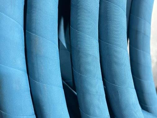 Jiarun Technology successfully developed UPE multi-layer composite rubber hose